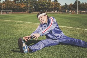 stretching to avoid sports injuries